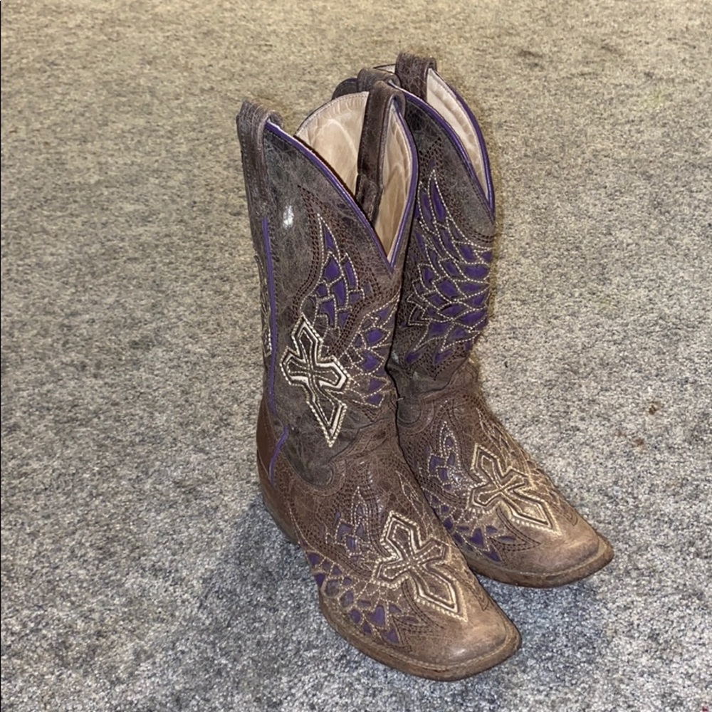 Corral cowgirl boots